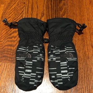 Boys North Face mittens
